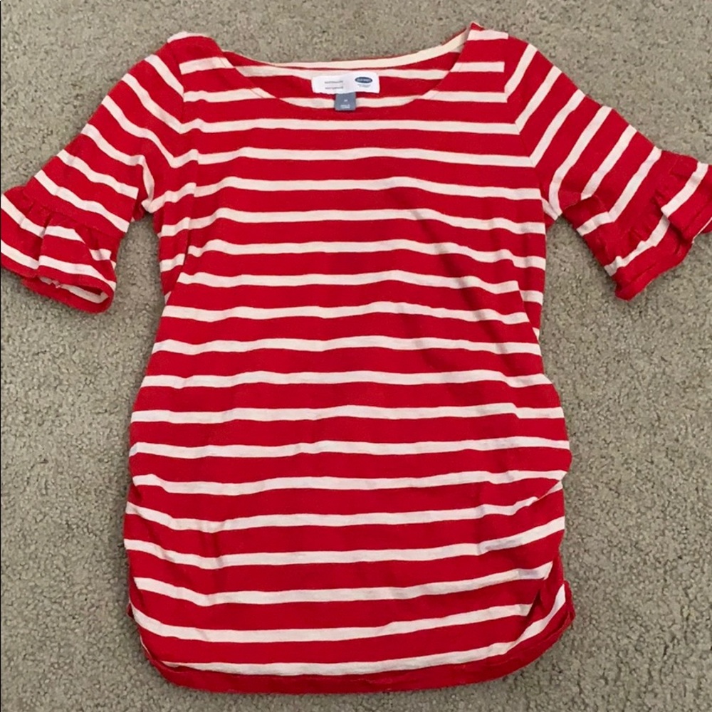 Old navy maternity top